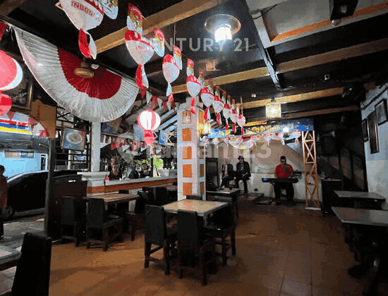 For Quick Sale: House by the Road in Menteng Area, Central Jakarta