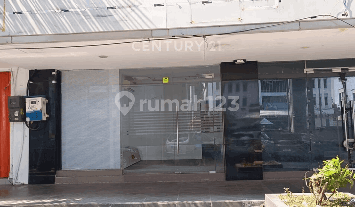 Dijual Ruko 3 Lantai Semi Furnish di Kelapa Gading Jakarta Utara