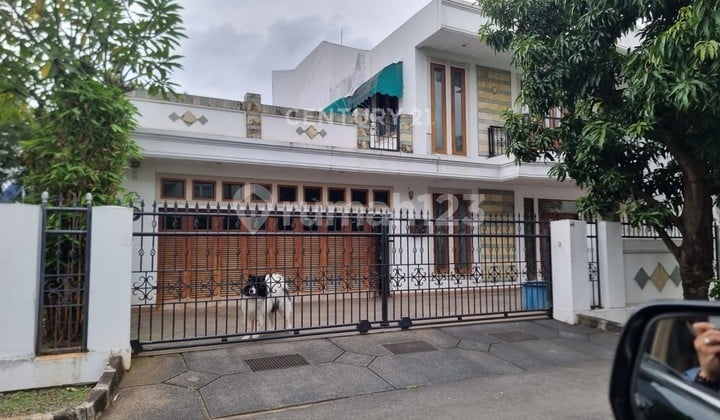 Dijual Rumah Hook 2 Kavling di Permata Buana Jakarta Barat