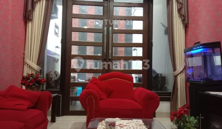 Dijual Rumah Siap Huni 2 Lantai di Johar Baru Jakarta Pusat