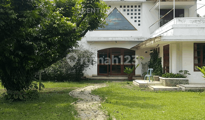 Dijual Rumah Luas dan Nyaman di Pondok Labu Jakarta Selatan