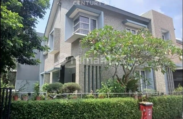 For Quick Sale Cluster House in Lucky Position at Bambu Apus, East Jakarta
