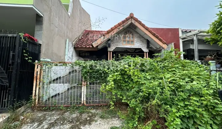 For Sale Old House Land Only in Taman Modern East Jakarta