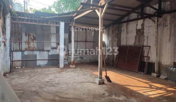 Dijual Cepat Tanah Lokasi Strategis di Kebon Jeruk Jakarta Barat