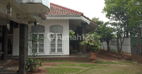 Dijual Rumah 2 Lantai Siap Huni di Bambu Apus Jakarta Timur