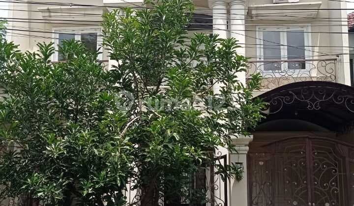 Dijual Rumah Siap Huni Di Babatan Pratama