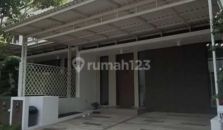 Dijual Cepat Rumah di Taman Puspa Raya, Citraland (Bu)