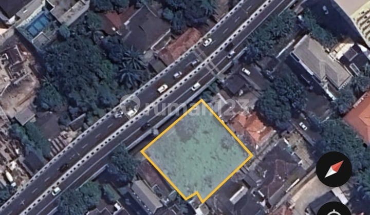 Kemang Raya Sangat Strategis