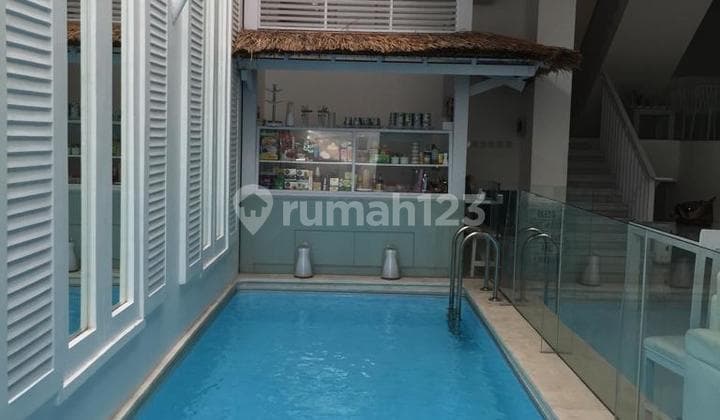 Jual Rumah Mewah Unik Swimming Pool Roof Garden Kelapa Gading