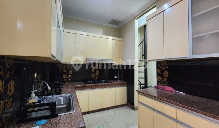 Jual Cepat Rumah Bagus Villa Permata Gading 2 Seperempat Lantai Rapih Semi Furnished Ac