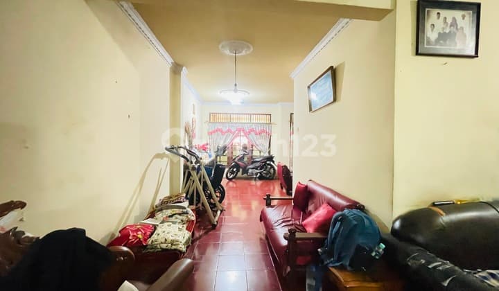 Rumah, 2 Lantai, Benhil, Bebas Banjir