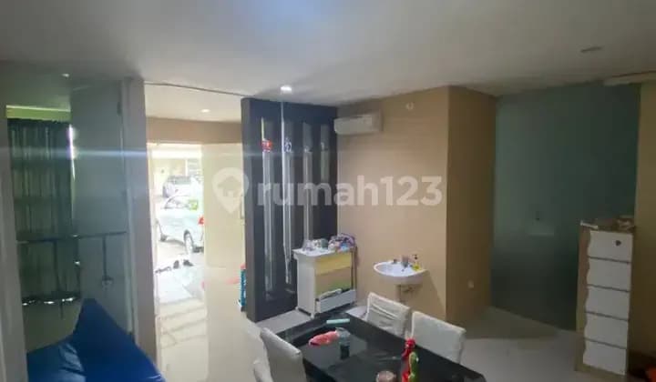 Cheapest 9 Meters Wide House East Coast Park Well-Maintained Row 3