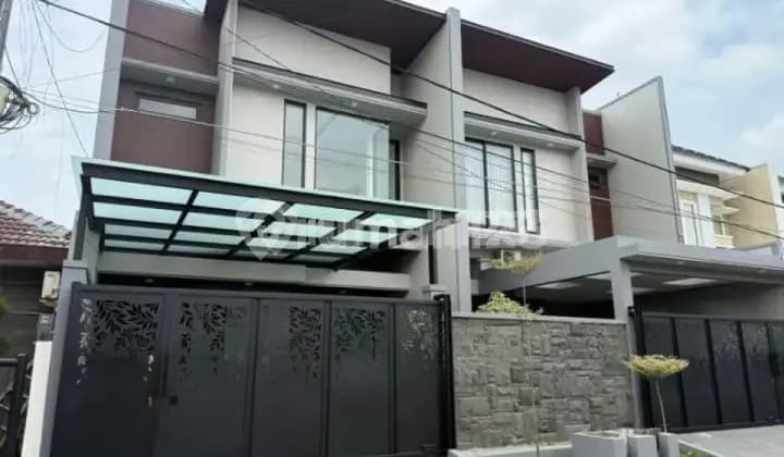 New High Spec Lebar 7.5 Rumah Manyar Kertoadi Row 3 Mobil