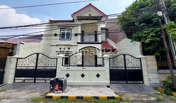 New Lebar 10 Row 4 Raya Sutorejo 2 Lantai Minimalis Murah