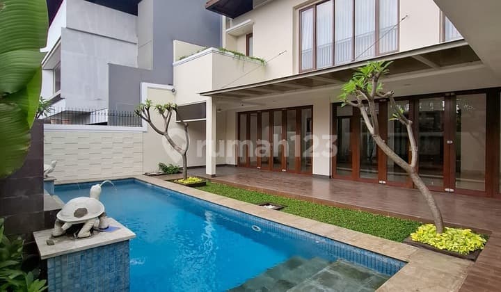 Rumah Jual / Sewa Modern Tropis Lokasi Premium Cipete