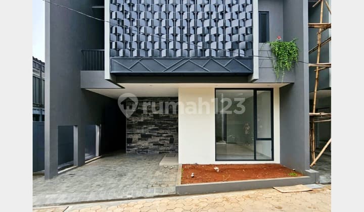 New Townhomes Bintaro Tangerang Selatan For Sale