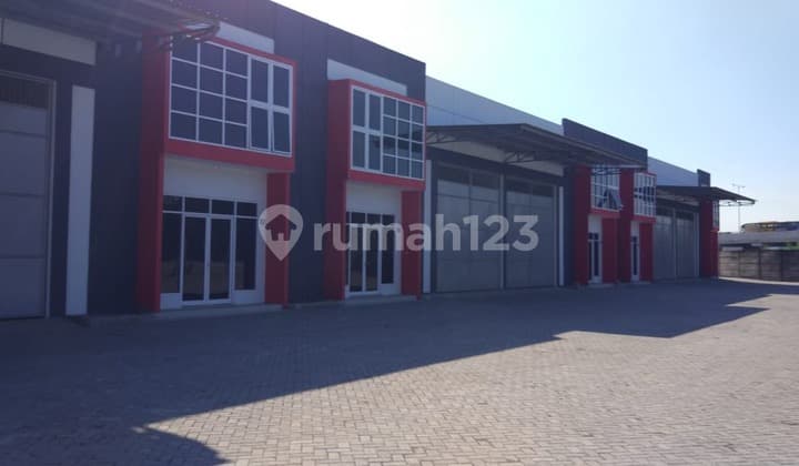 Disewakan 1 Unit Gudang & Kantor Di Surabaya