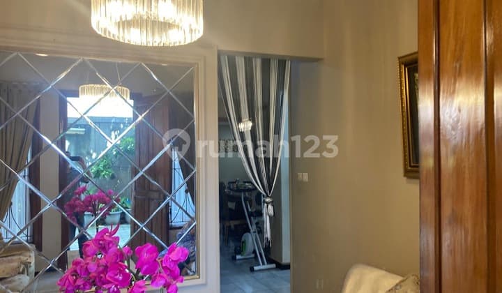 Rumah di Nimun Kebayoran Lama Siap Huni Bebas Banjir