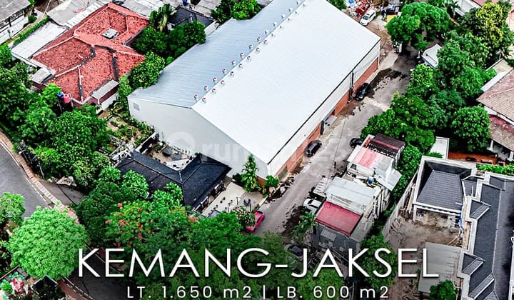 Ruang Usaha Padel di Kemang 1650.0 M² SHM