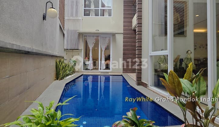 Dijual Rumah Siap Huni Dengan Kolam Renang Di Pondok Indah