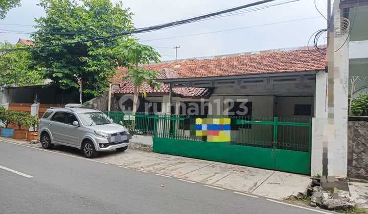Rumah Dijual Nego Jual Dibawah Harga Pasar Lokasi Strategis Di Bendungan Hillir Bebas Banjir Di Jakarta Pusat Cocok Hunian, Kontrakan, Kos Karyawan, Usaha Home Industri, Bebas Banjir, Mini Hotel, Mini Supermarket