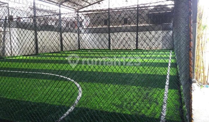 Dijual Bagunan ex Lapangan Futsal di Pal Merah, Jakarta Barat