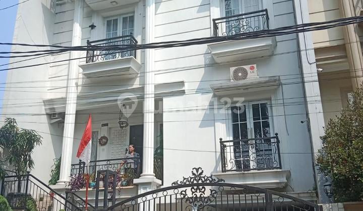 Dijual Rumah Bagus Siap Huni Jl. Durian, Jagakarsa