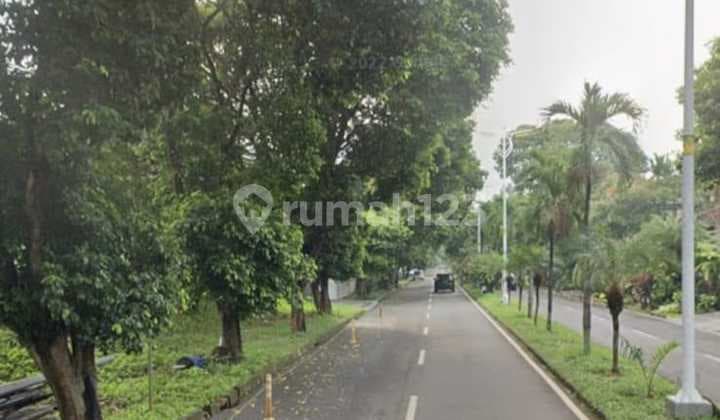 Dijual Tanah Bentuk Kotak Strategis Jalan Lebar di Pondok Indah