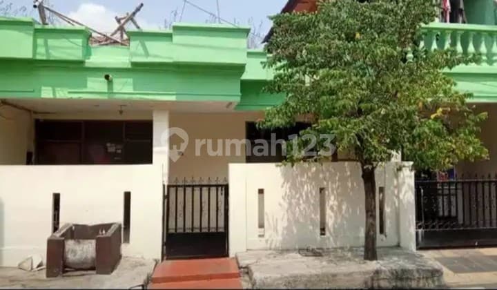 Big House in Depkeu Rawamangun Complex