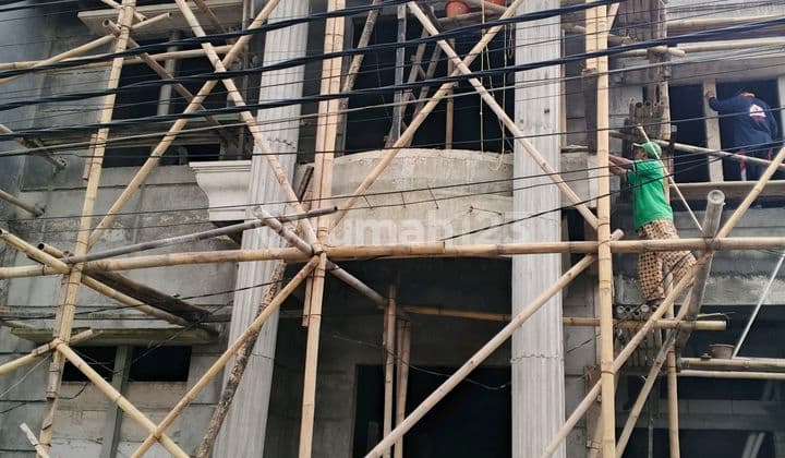 Rumah Baru Di Taman Gakaxy Indah - Bekasi Selatan