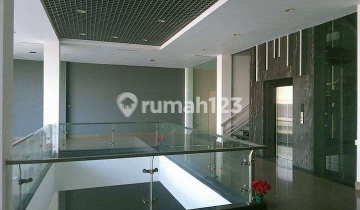 Dijual Cepat Gedung di Kebayoran Baru, Jaksel, Lokasi Strategis (AK/WW)