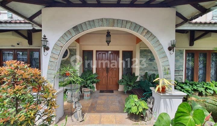 Dijual Rumah di belakang Citos, luas dengan harga murah (AS)