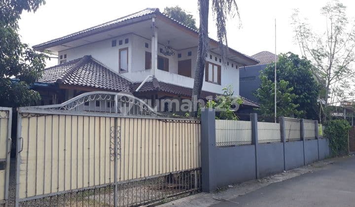 Rumah di Jl. Bakti Jaya, Setu, Tangerang Selatan - Eksklusif (DW)