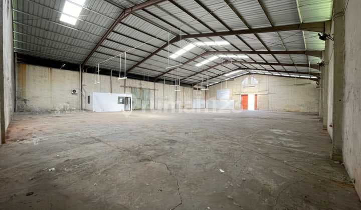 For Rent, Well-Maintained Warehouse in Daan Mogot Area, Tangerang (sd/lp)