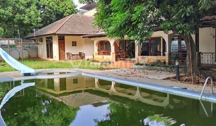 For Sale House in Pejaten, South Jakarta (ir)