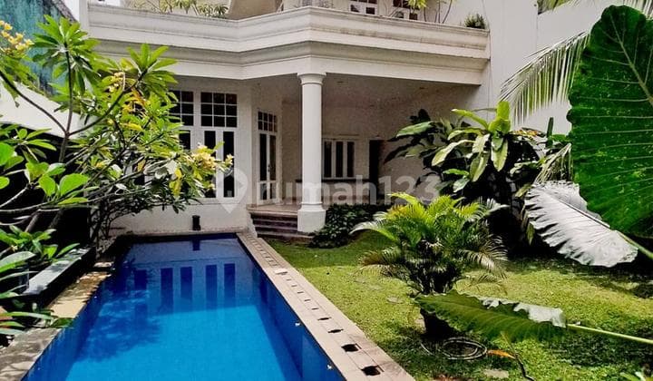 For Rent Luxury House in Kemang Dalam, South Jakarta (Lm)
