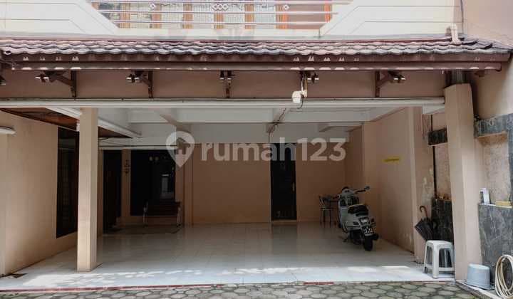 Dijual Rumah Hook Harga Di Bawah Njop Di Pondok Indah, Jakse (jp/cm)