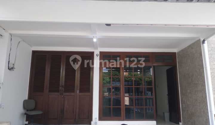 Disewakan Rumah 1 Lantai di Dekat Pim, Jaksel (Ir)