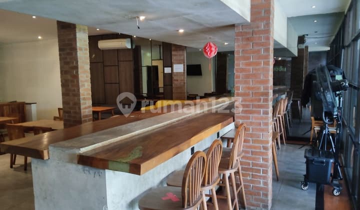 Disewakan Ruko 2 Lantai Di Jl. Kemang Raya, Jaksel (ir/ff)