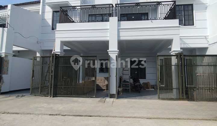 Rumah Baru Siap Huni Dalam Komplek Akses Bagus Di Pondok Kelapa Jakarta Timur