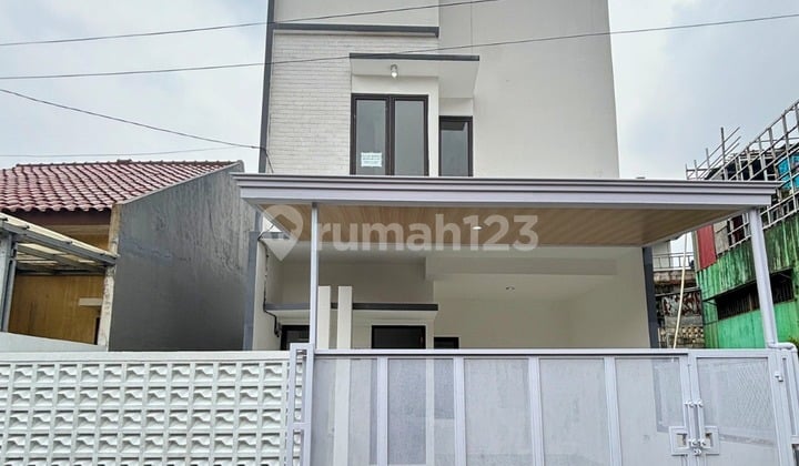 Rumah Baru Renovasi Siap Huni Lokasi Strategis Pusat Kota Depok di Cilodong Dekat Gdc