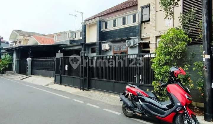 Rumah Usaha Kost Aktif Full Terisi Dalam Komplek Row Besar Lokasi Strategis Di Cipinang Melayu Jaktim