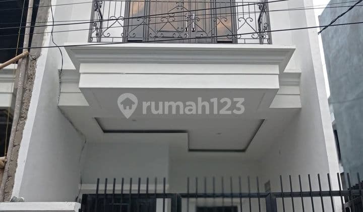 Rumah 2 Lantai Murah Siap Huni Akses Dekat Stasiun Dan Pintu Tol Di Jagakarsa