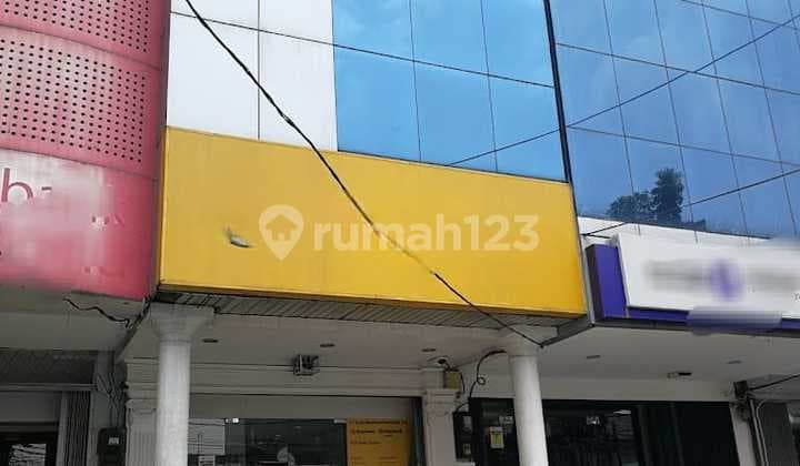 Disewa Ruko Radio Dalam Raya Siap Pakaiex Bankkebayoran Baru Jakselshgbluas Tanah 111M²Luas Bangunan 188Mkamar Mandi 33 Lantaihadap Timurlistrik 11.000 Wattunfurnishkondisi Tersewa Sampai 6 Oktober 2025.Janjian Survey Mininal H-1Harga Sewa: 250Juta/Thnexc