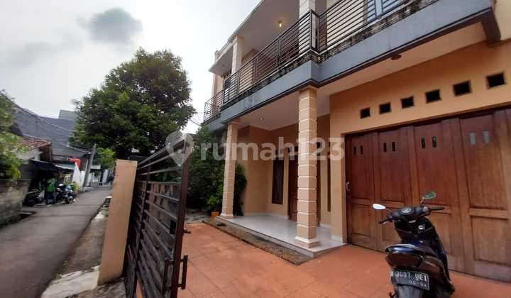 Dijual Murah Rumah Siap Huni di Radio Dalam Jakarta Selatanshmlt 146 M2lb 200 M22 Lantaikt 5Km 4Listrik 3.500 Wruang Tamudapurgarasi 1 Mobilcarport 2 Mobiljetpumppoint Selling:10 Menit ke Pim 1,2,310 Menit ke Blok M15 Menit ke Lebak Bulus20 Menit ke Senay