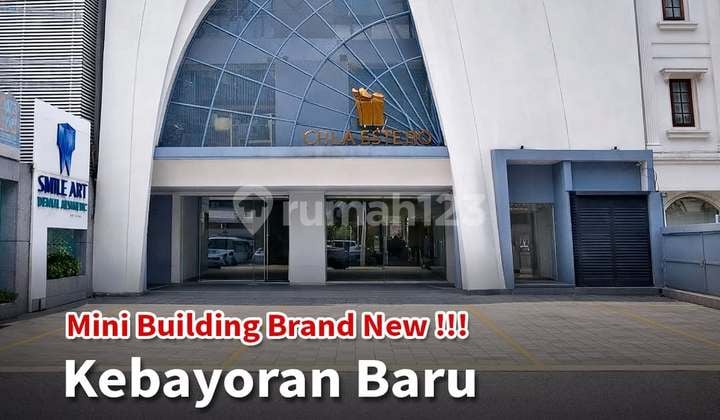 Gedung Baru 4 Lantai di Prime Area Kebayoran Baru - Langka & Siap Pakai!Kebayoran Baru - Jakarta Selatangedung Mini Building Ini Merupakan Peluang Langka di Jantung Area Bisnis Premium Jakarta Selatan. Berlokasi di Jalan Wolter Monginsidi yang Strategis,