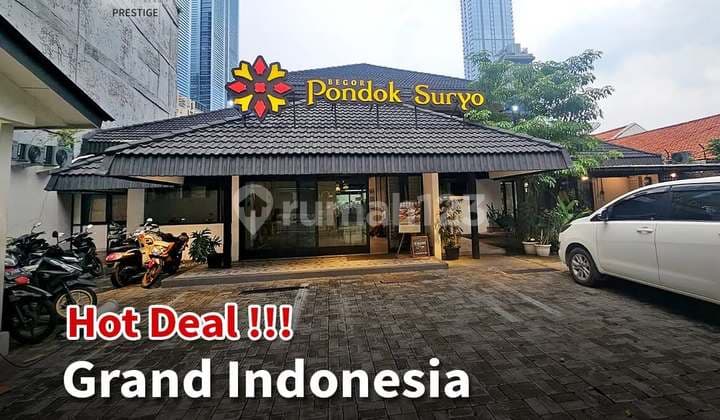Disewakan Ex Resto Sebelah Mall Grand Indonesiateluk Betung Jakarta Pusat Luas Tanah: 708M²Luas Bangunan: 500Mbangunan: 2 Lantailistrik : 33.000 Watt Pam : Adatelp : 1 Line Parkir Mobil: 8-10 Mobilshmharga Sewa : 1,5 Milyar/Tahun (Nego)Minimal Sewa 2 Tahu