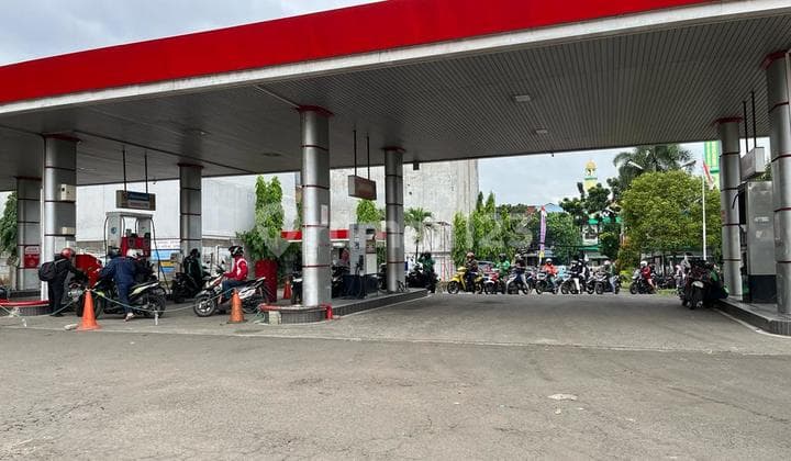 For Saletanah Komersialdi Mampang Prapatan Jakarta Selatanshgblt. 5781m²harga 48jt/ M2