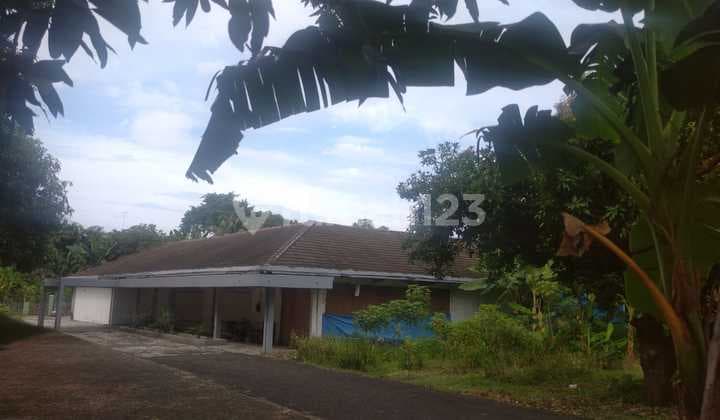 Di Jual Tanah di Jl Daarul Maarif Cipete Selatan Kec Cilandak Jakarta Selatanshmluas Tanah 4000 M²Harga 100 M
