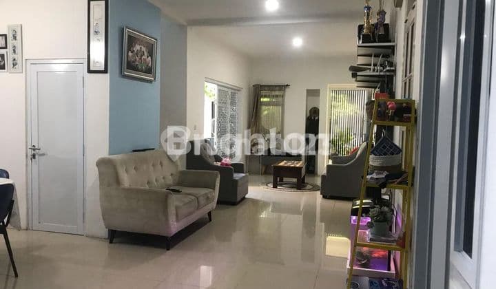 Rumah Cantik Bersih Dekat Taman Budaya
